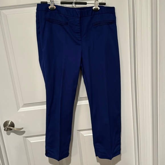 Chico’s Royal Blue Capris - Picture 1 of 6